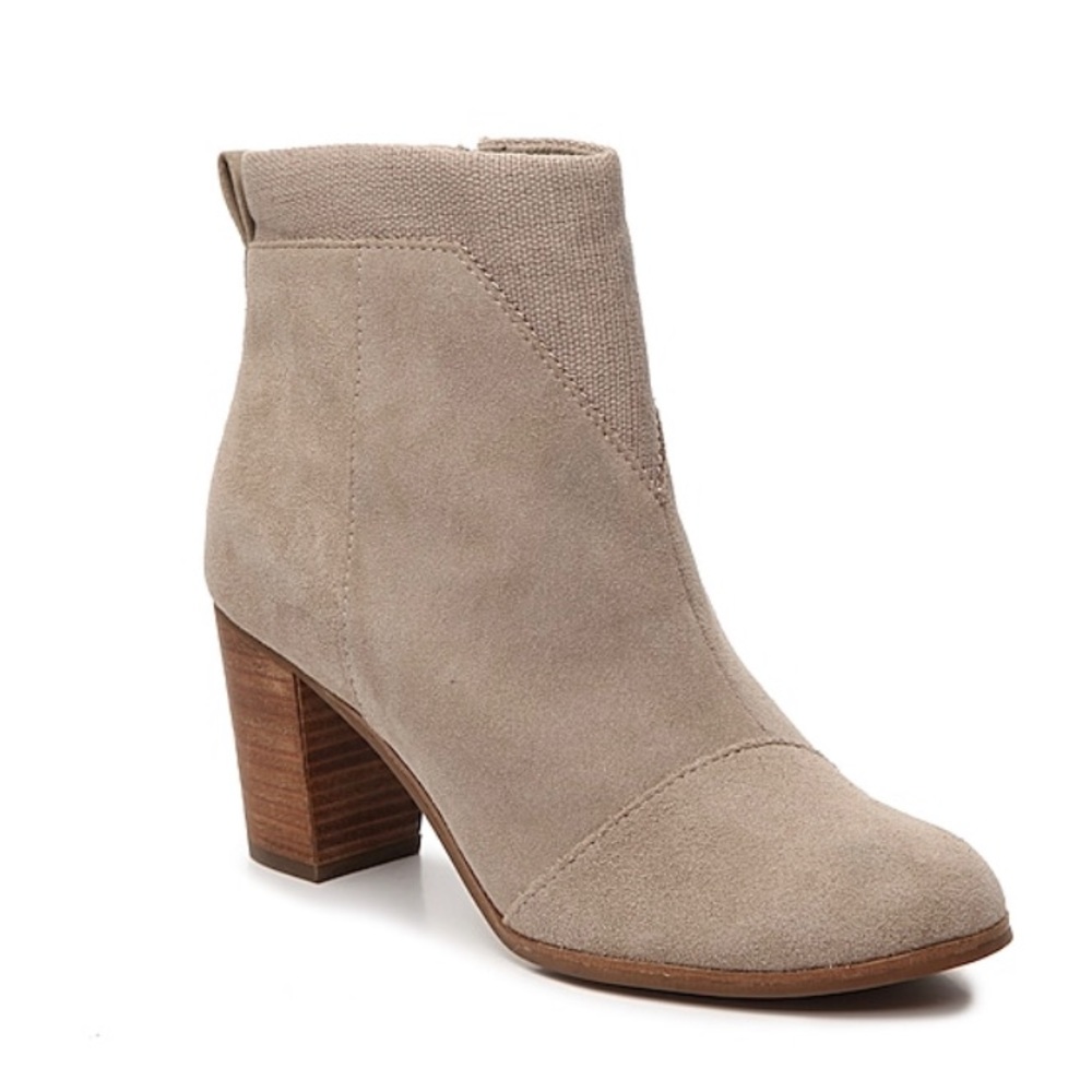 Toms Lunata Suede Bootie Taupe size 7.5